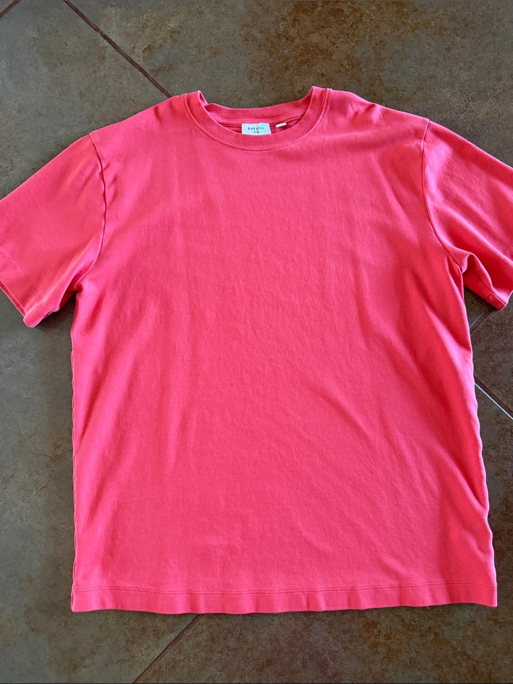 Aritzia Short Sleeve Tee XS in cherry red worn once